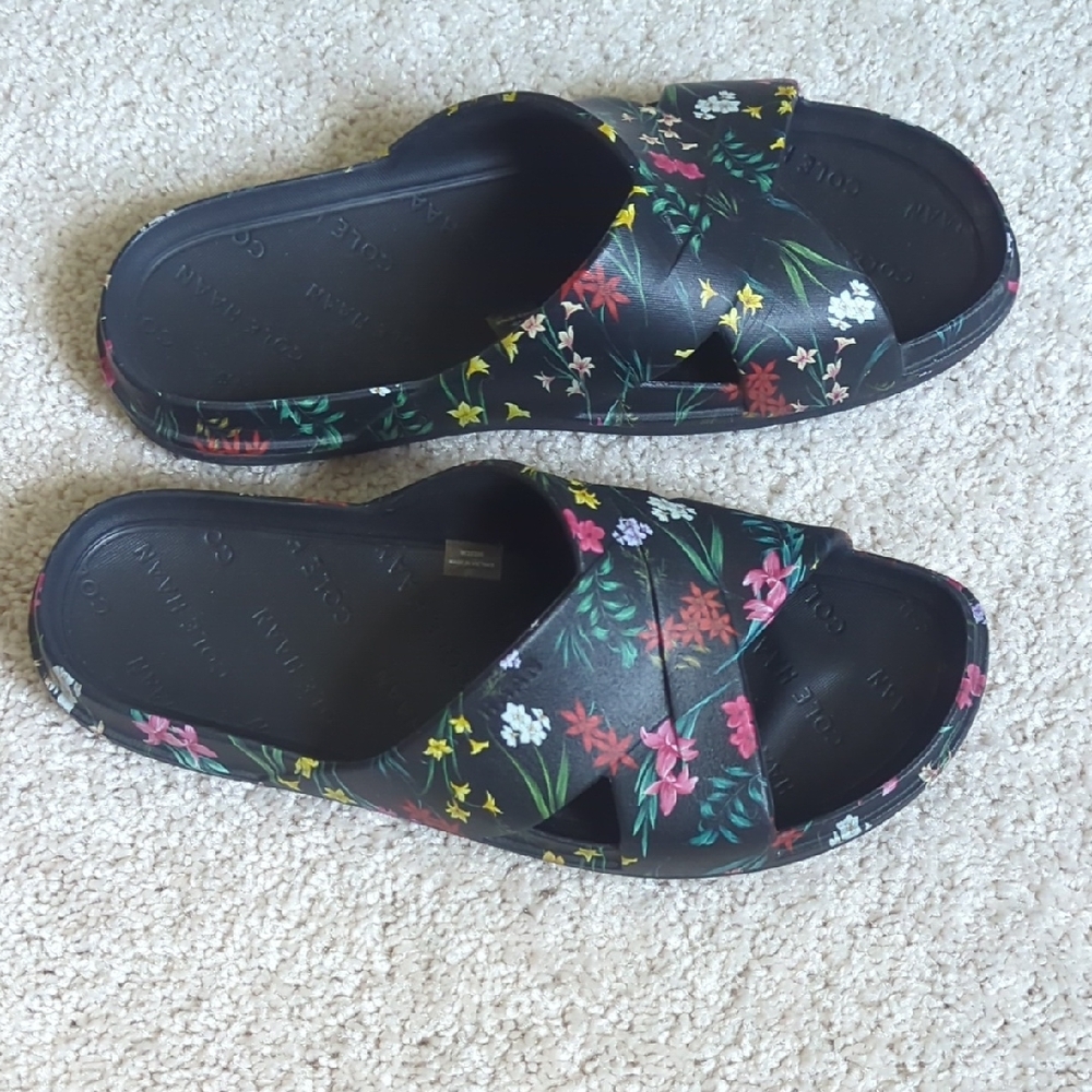 Floral Black Women's Slide Sandals